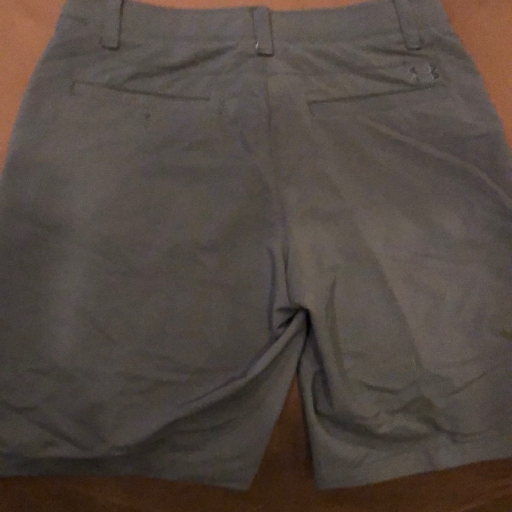 Under Armour golf shorts